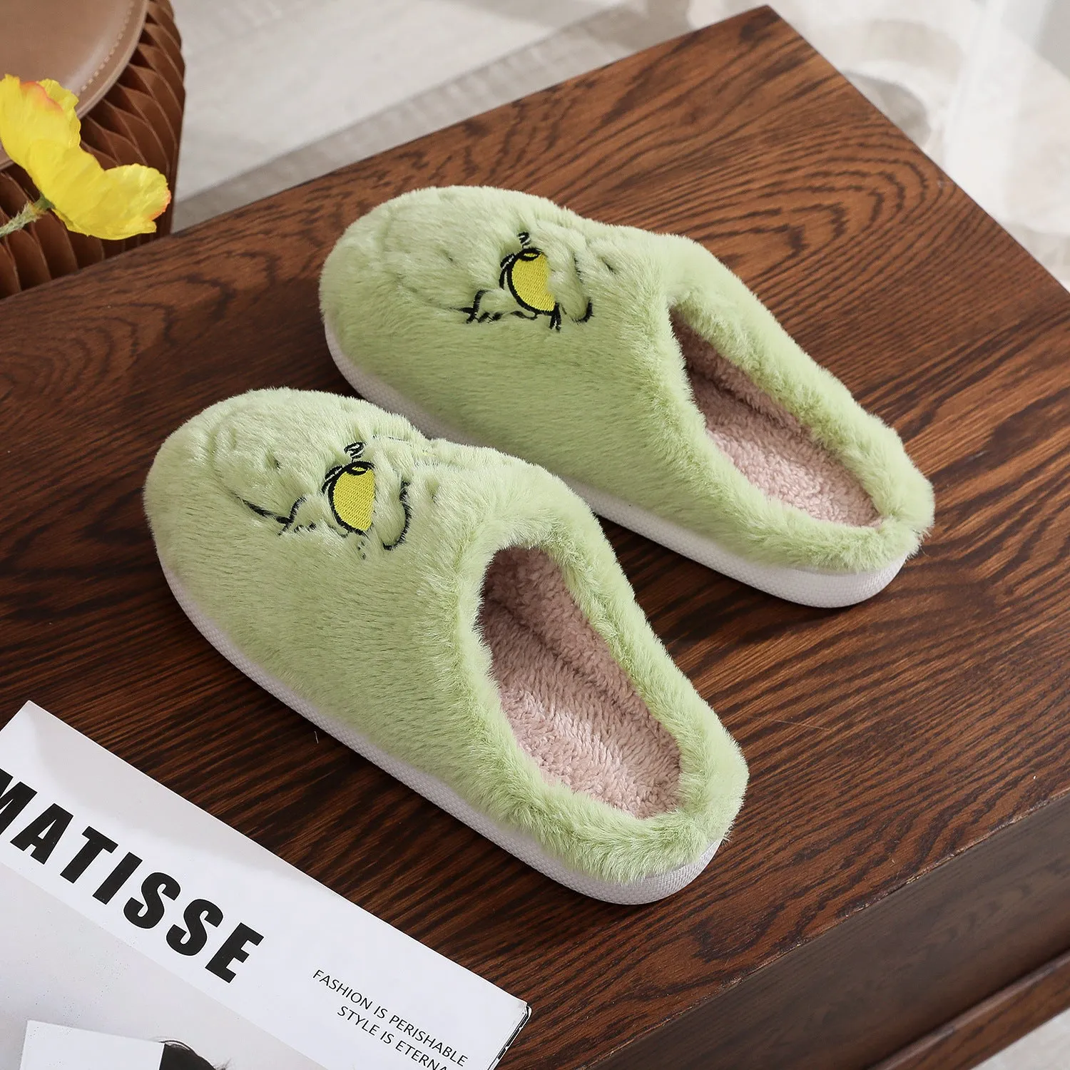 Christmas 🎄 Green Grinch Indoor Slippers