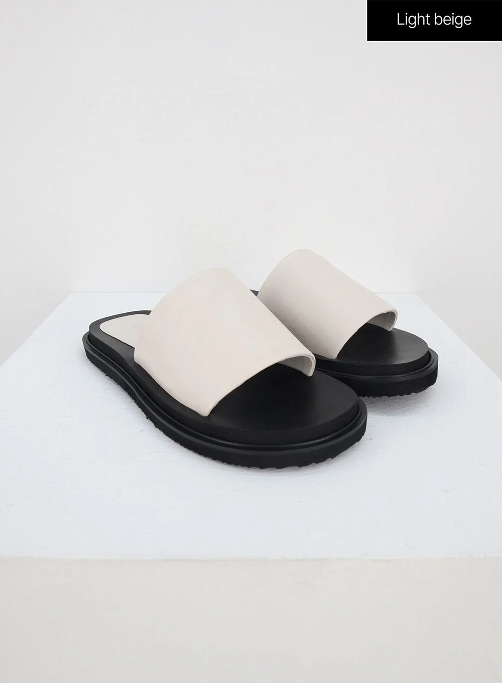 Faux Leather Slippers IA326