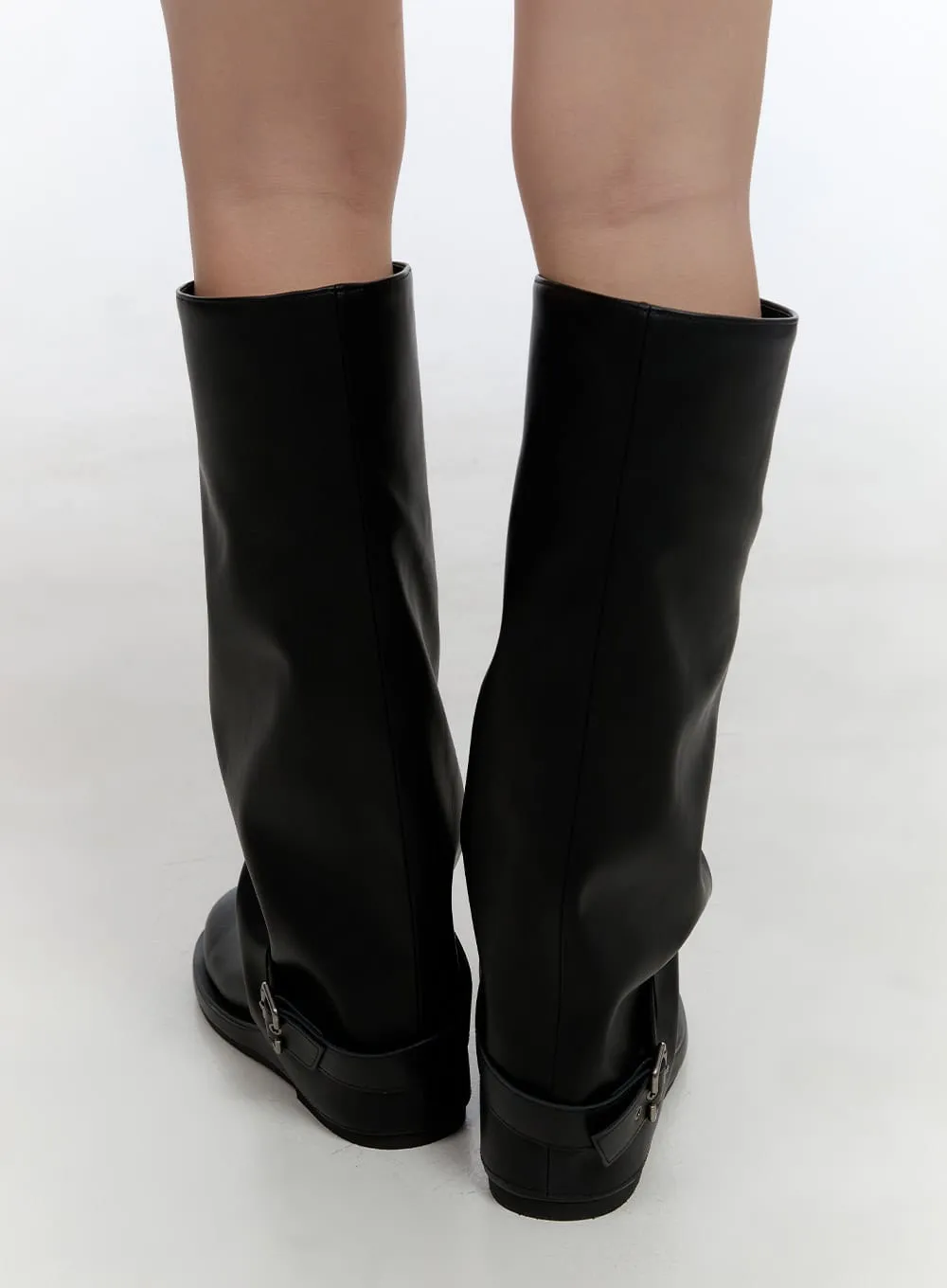 Maxi Solid Buckle Boots CS406