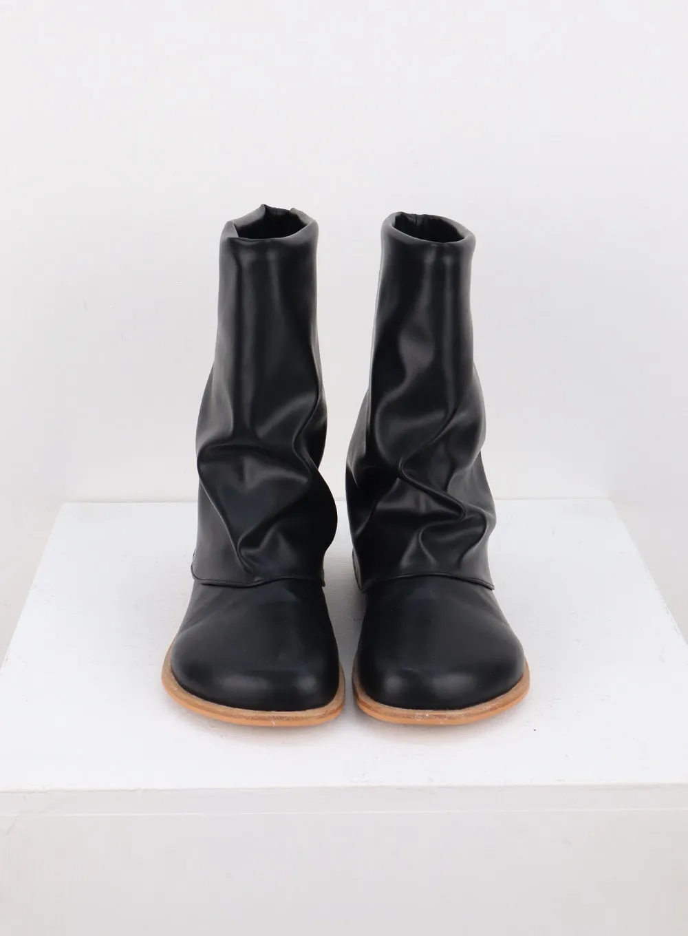 Slouched Leather Mid-Calf Boots CO318