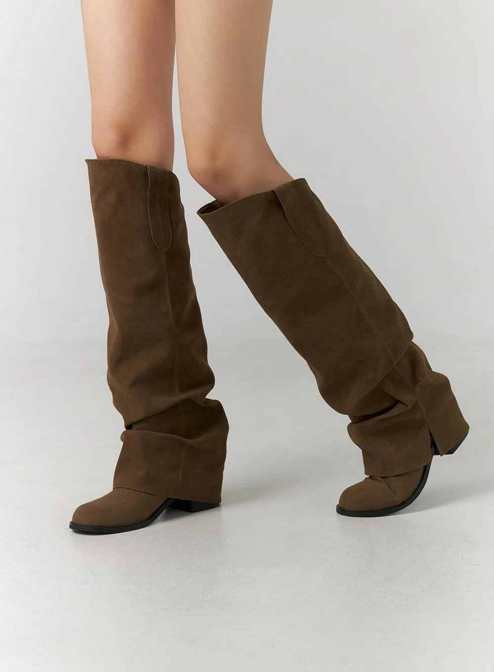 Suede Gaiter Boots CD308