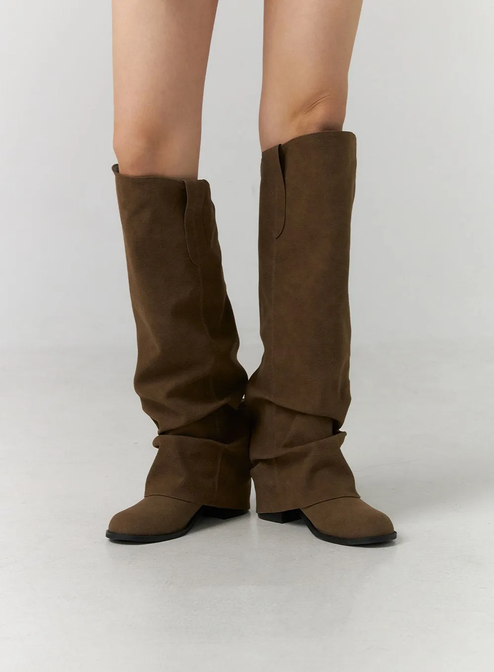 Suede Gaiter Boots CD308