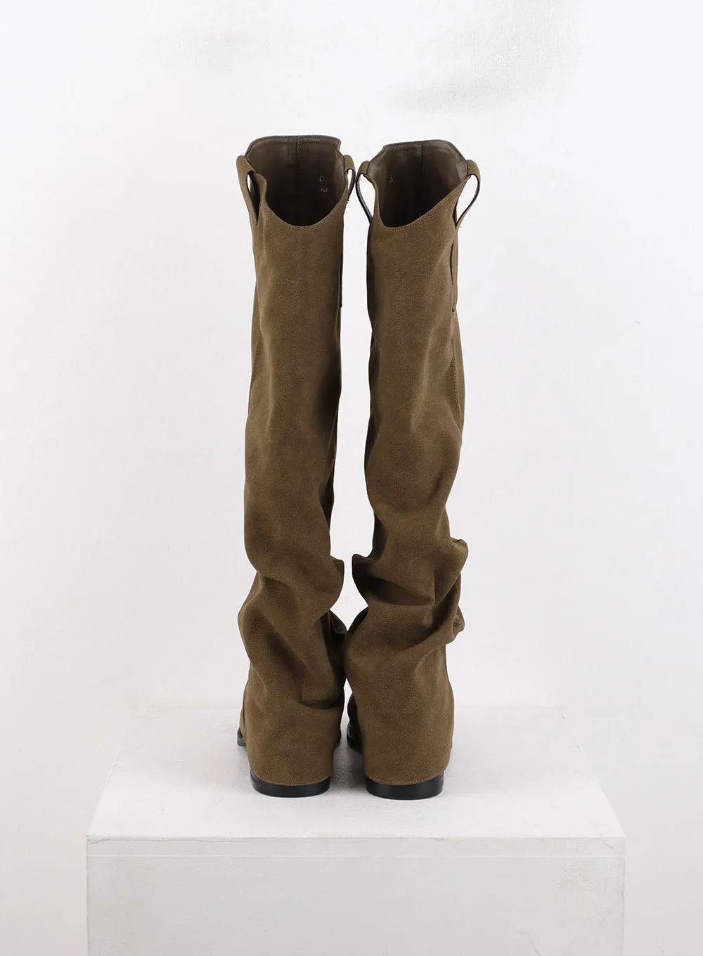 Suede Gaiter Boots CD308