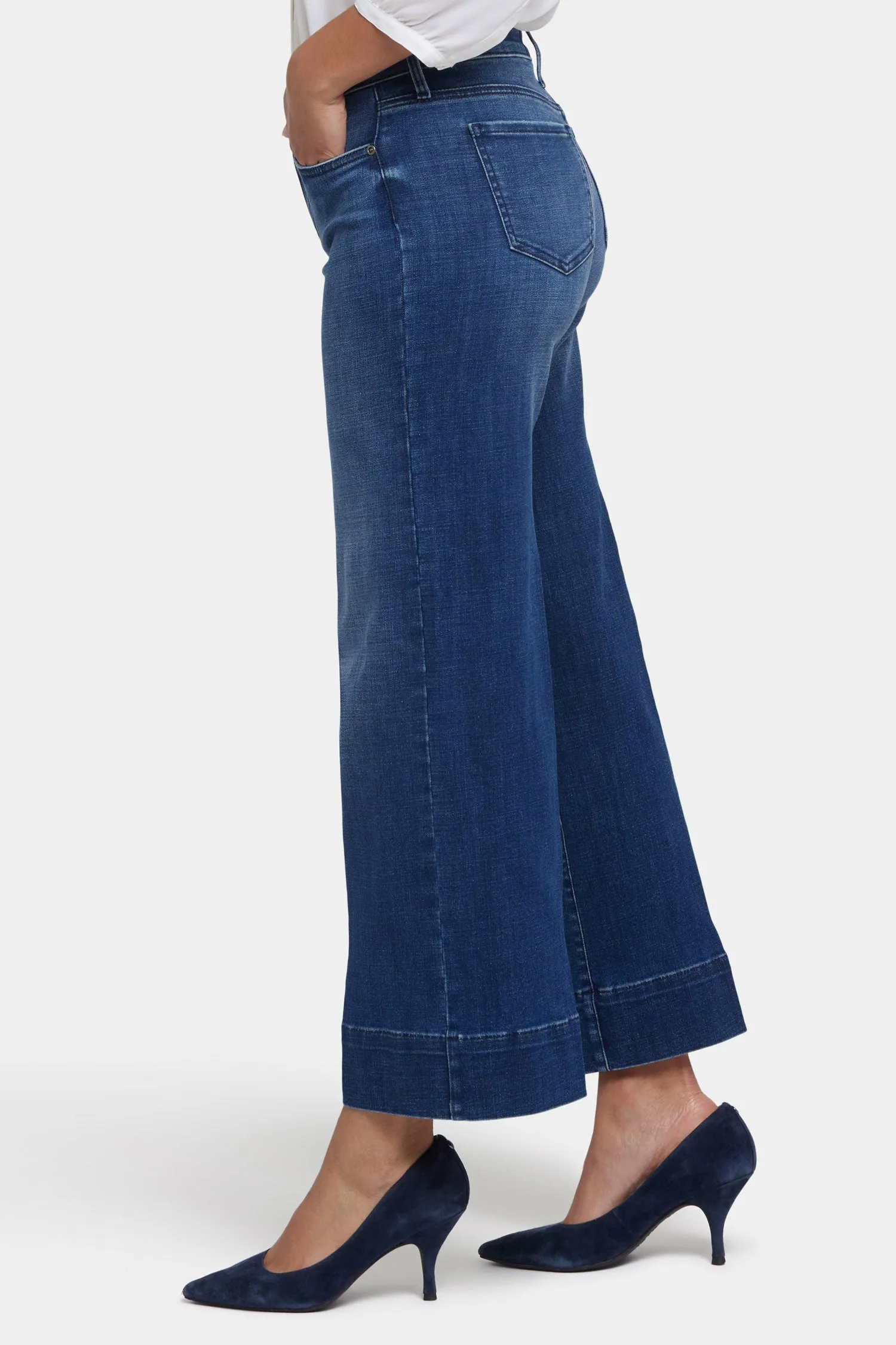 Teresa Wide Leg Ankle Jeans In Petite - Moonlight