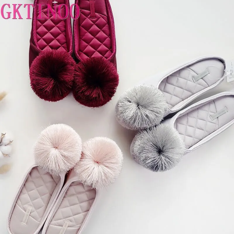 Womens Pom Pom Slippers